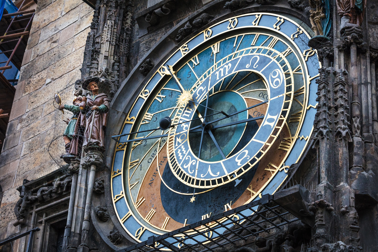 Need to Relocate to Somewhere Else – Contact the Best Astrologer in Delhi?