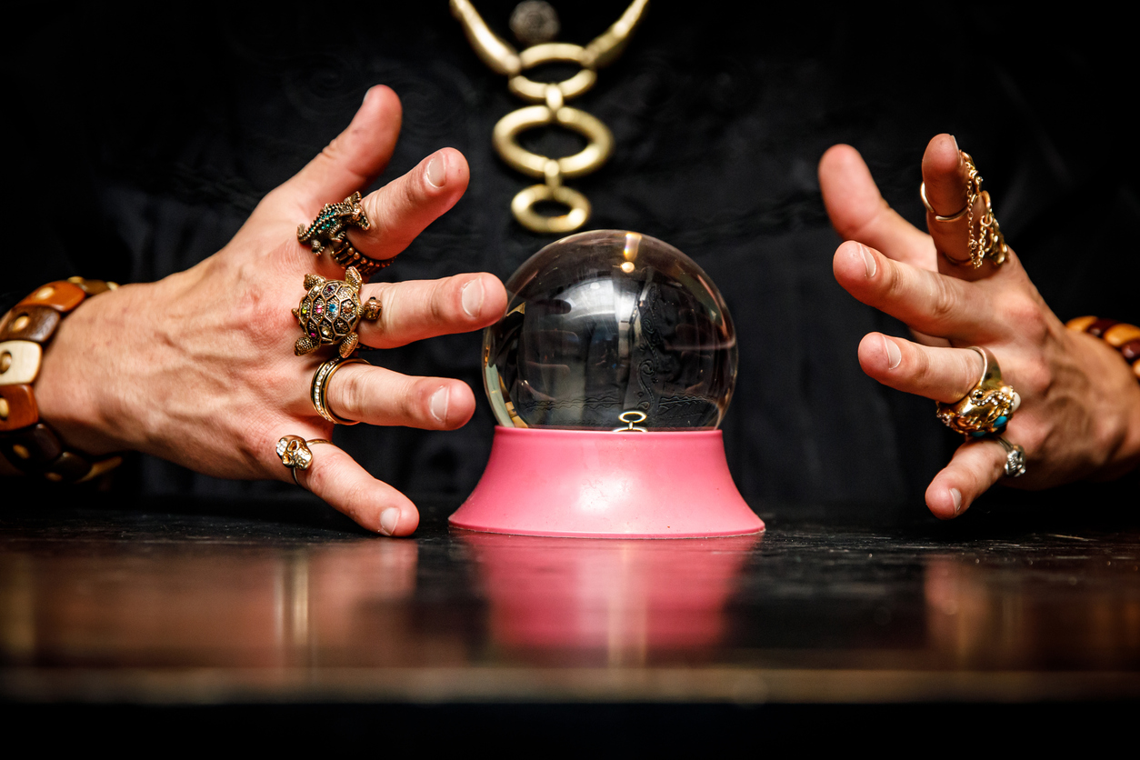 famous astrologer in Delhi