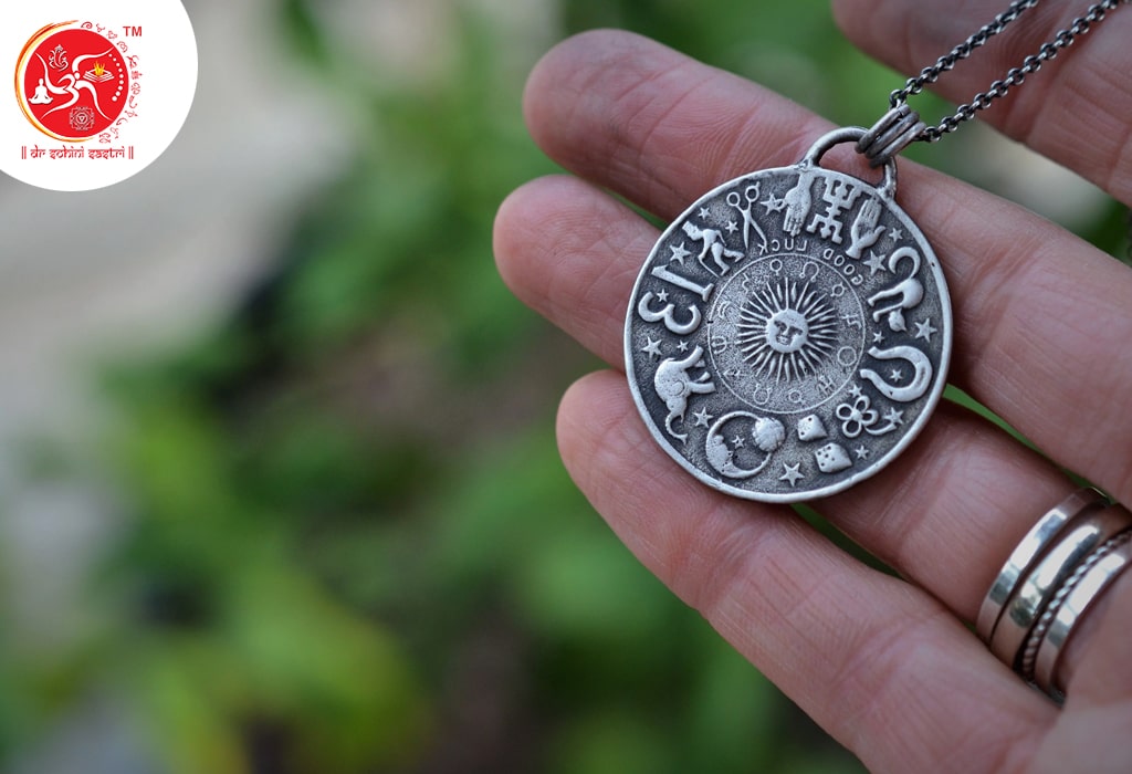 Best astrologer in World